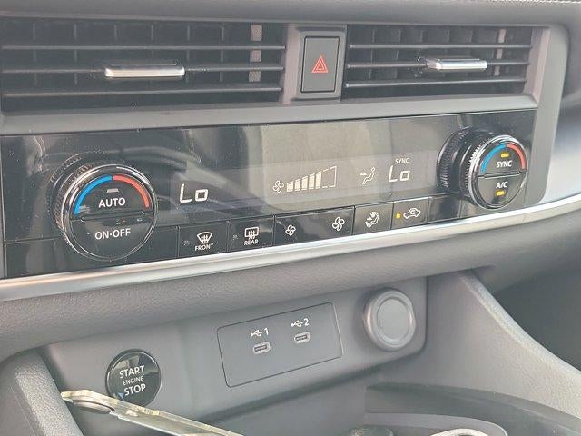 2026 Nissan Rogue FWD SV *Ltd Avail*