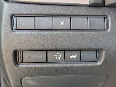 2026 Nissan Rogue FWD SV *Ltd Avail*