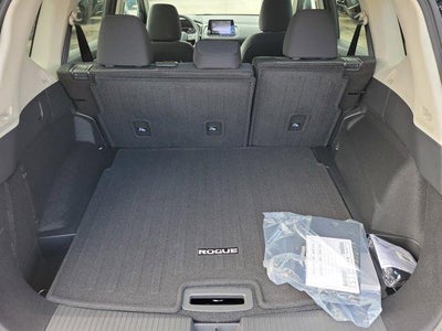 2026 Nissan Rogue FWD SV *Ltd Avail*