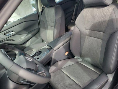 2026 Nissan Rogue FWD SV *Ltd Avail*