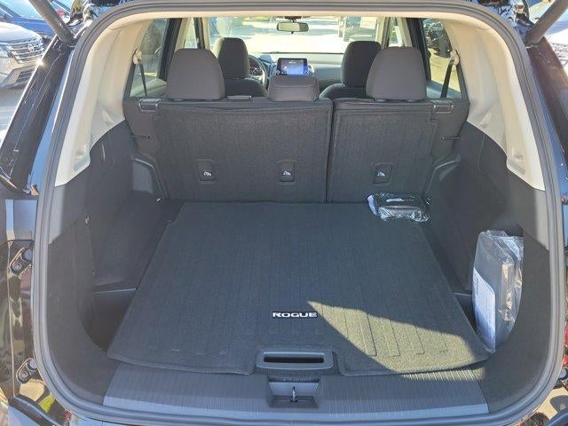 2026 Nissan Rogue FWD SV *Ltd Avail*