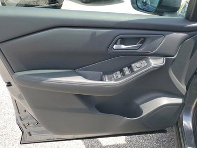 2026 Nissan Rogue FWD SV *Ltd Avail*