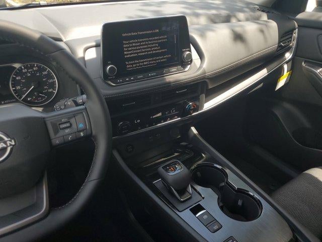 2026 Nissan Rogue FWD SV *Ltd Avail*