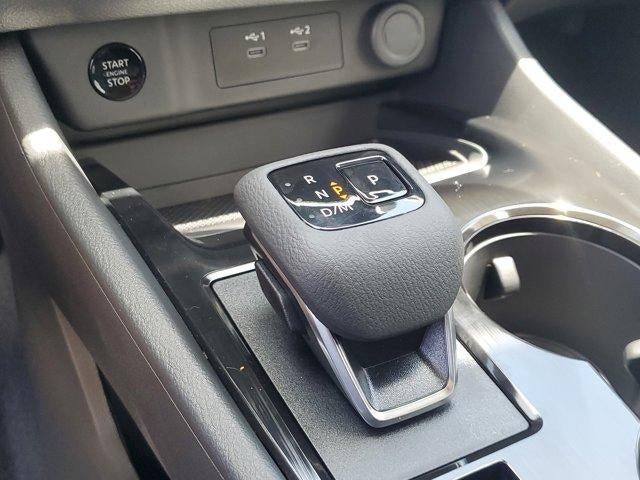 2026 Nissan Rogue FWD SV *Ltd Avail*