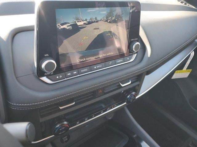 2026 Nissan Rogue FWD SV *Ltd Avail*