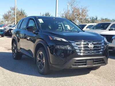 2026 Nissan Rogue FWD SV *Ltd Avail*