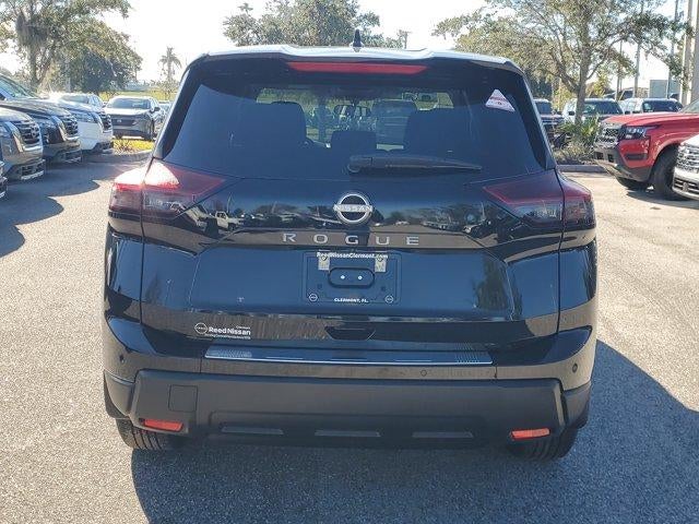 2026 Nissan Rogue FWD SV *Ltd Avail*