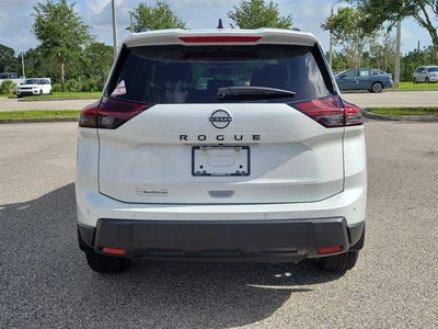 2026 Nissan Rogue 2026.5 FWD Dark Armor