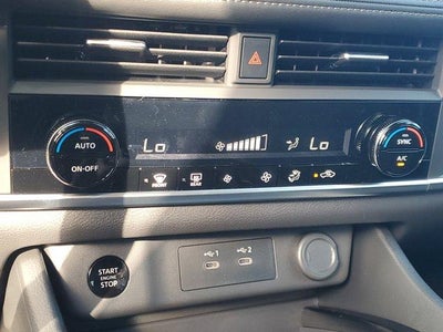 2026 Nissan Rogue FWD SV *Ltd Avail*