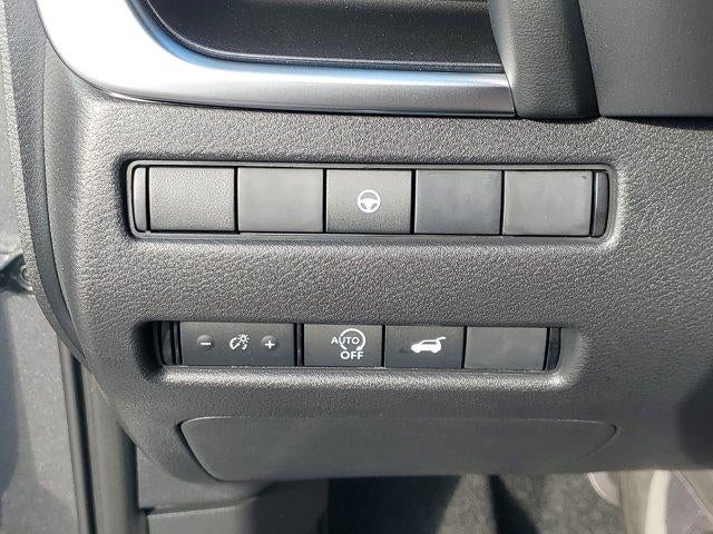 2026 Nissan Rogue FWD SV *Ltd Avail*