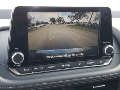 2026 Nissan Rogue FWD SV *Ltd Avail*