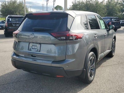 2026 Nissan Rogue FWD SV *Ltd Avail*