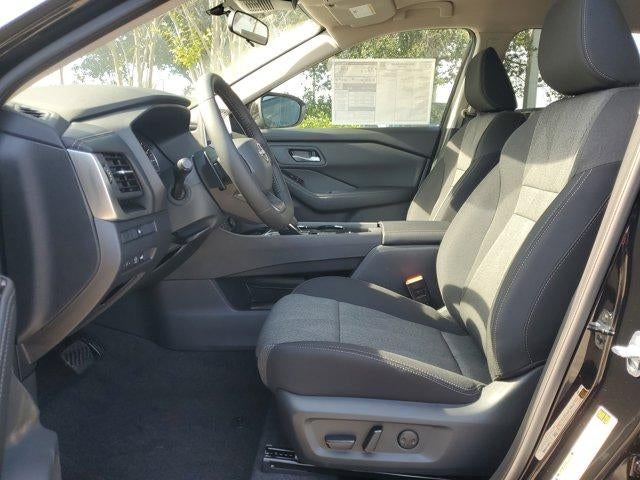 2026 Nissan Rogue FWD SV *Ltd Avail*