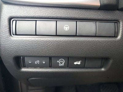 2026 Nissan Rogue FWD SV *Ltd Avail*