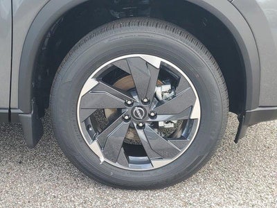 2026 Nissan Rogue FWD SV *Ltd Avail*