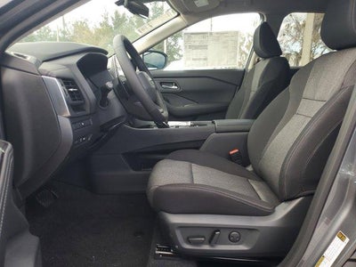 2026 Nissan Rogue FWD SV *Ltd Avail*