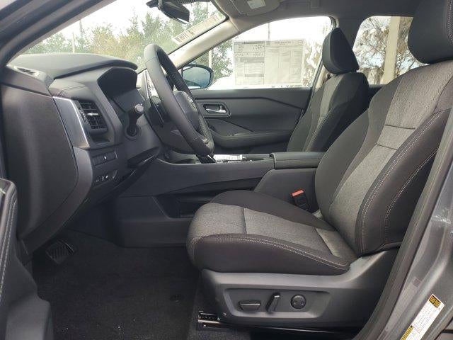 2026 Nissan Rogue FWD SV *Ltd Avail*