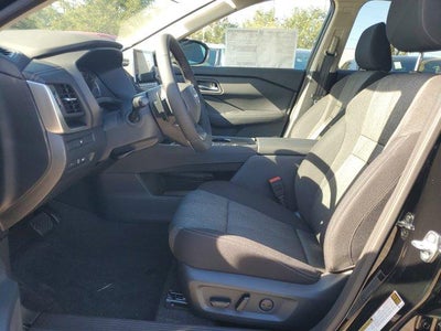 2026 Nissan Rogue FWD SV *Ltd Avail*