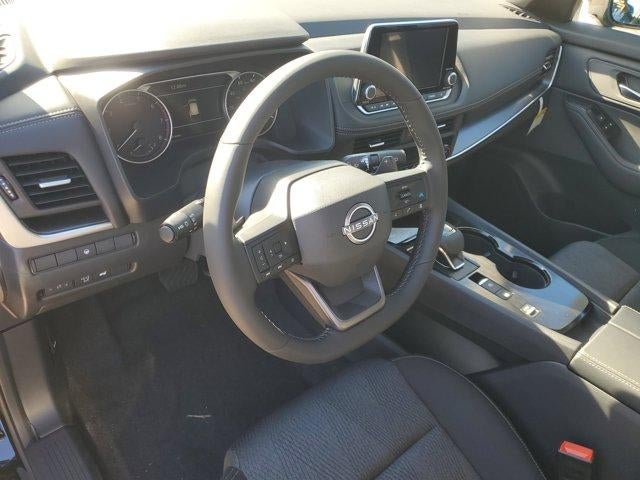 2026 Nissan Rogue FWD SV *Ltd Avail*