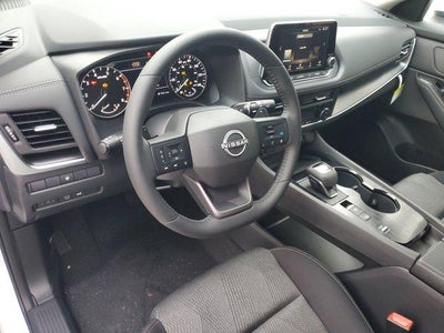 2026 Nissan Rogue FWD SV *Ltd Avail*