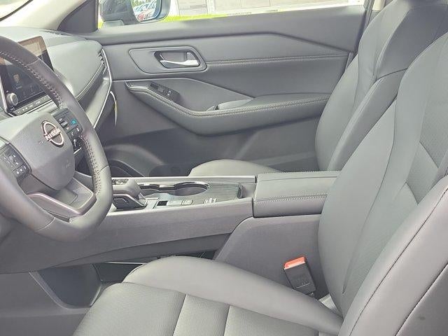 2026 Nissan Rogue 2026.5 FWD Dark Armor