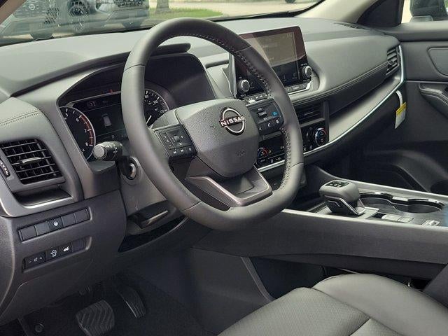 2026 Nissan Rogue 2026.5 FWD Dark Armor