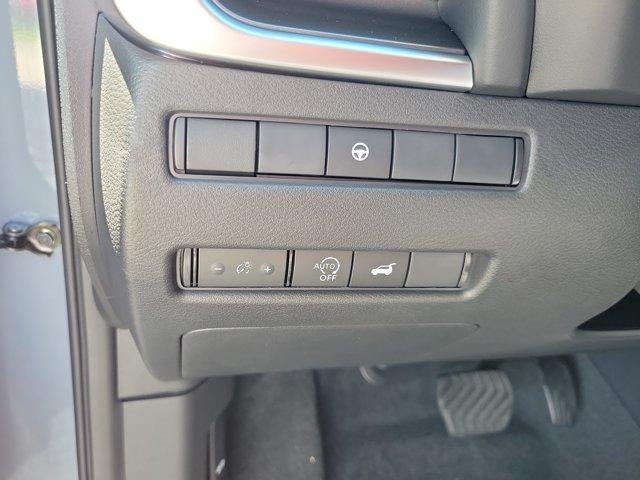 2026 Nissan Rogue 2026.5 FWD Dark Armor