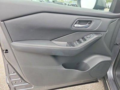 2026 Nissan Rogue FWD SV *Ltd Avail*