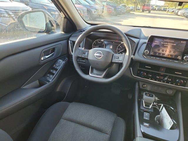 2026 Nissan Rogue FWD SV *Ltd Avail*