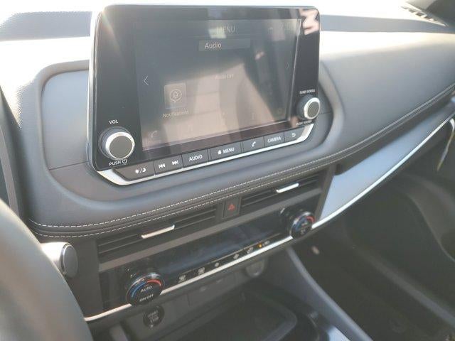 2026 Nissan Rogue FWD SV *Ltd Avail*