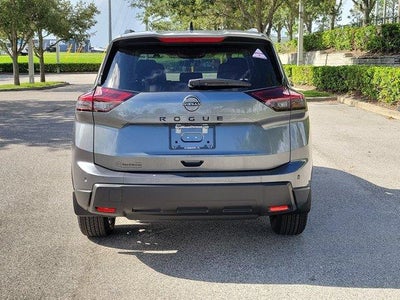 2026 Nissan Rogue 2026.5 FWD Dark Armor