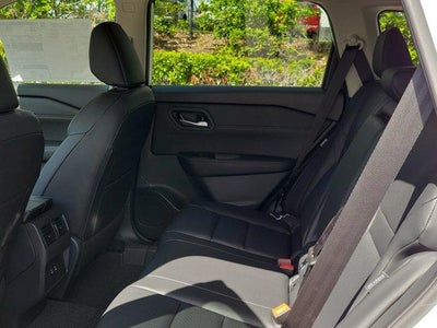2026 Nissan Rogue 2026.5 FWD Dark Armor