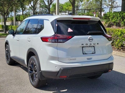 2026 Nissan Rogue 2026.5 FWD Dark Armor
