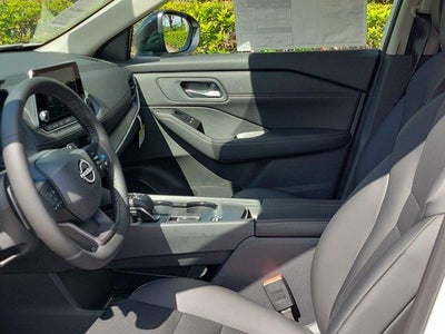 2026 Nissan Rogue 2026.5 FWD Dark Armor