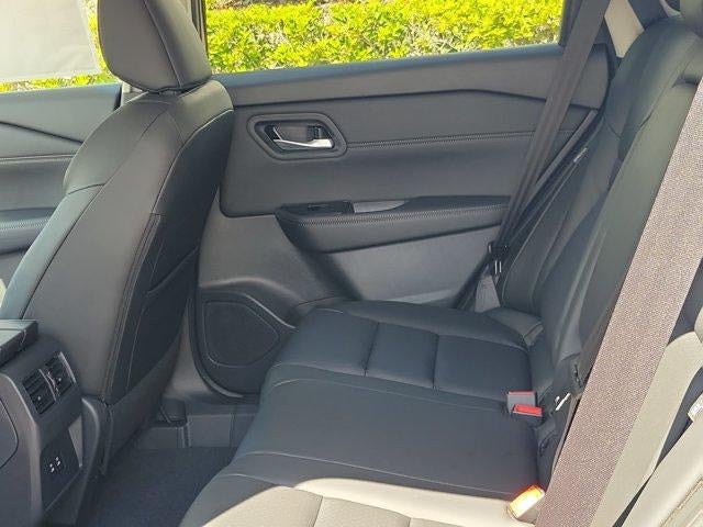 2026 Nissan Rogue 2026.5 FWD Dark Armor