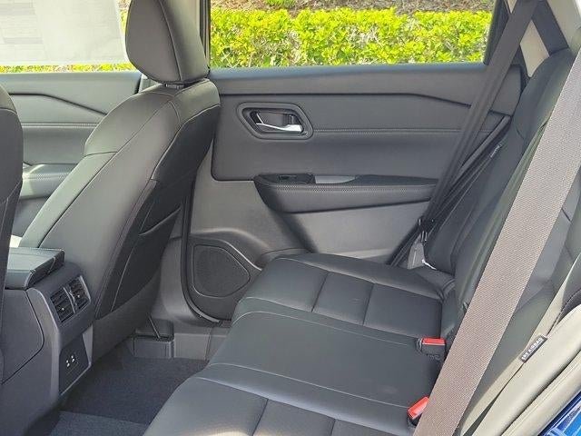 2026 Nissan Rogue 2026.5 FWD Dark Armor