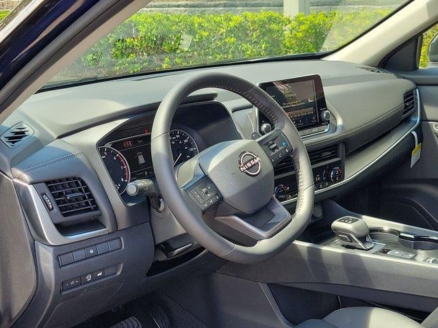 2026 Nissan Rogue 2026.5 FWD Dark Armor