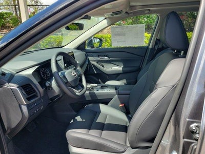 2026 Nissan Rogue 2026.5 FWD Dark Armor