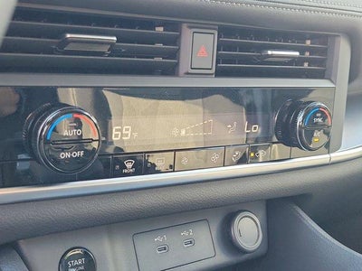 2026 Nissan Rogue FWD SV *Ltd Avail*