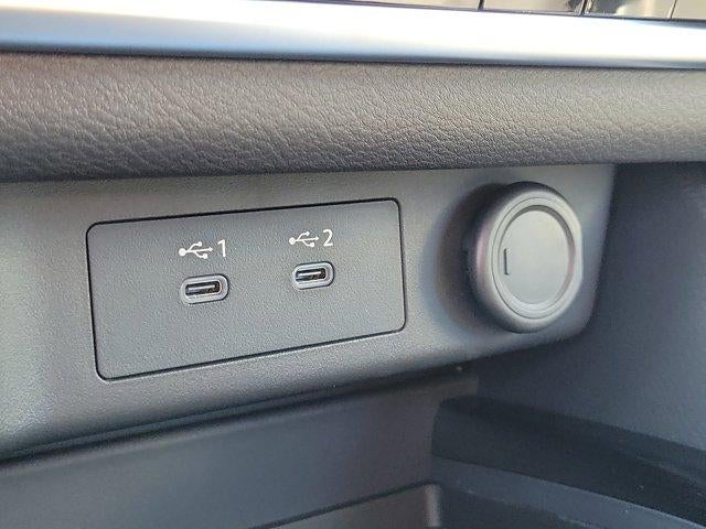 2026 Nissan Rogue FWD SV *Ltd Avail*