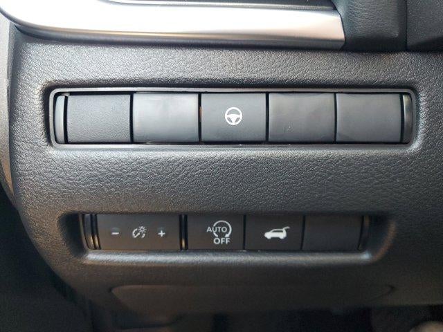 2026 Nissan Rogue FWD SV *Ltd Avail*