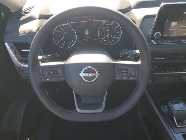 2026 Nissan Rogue FWD SV *Ltd Avail*