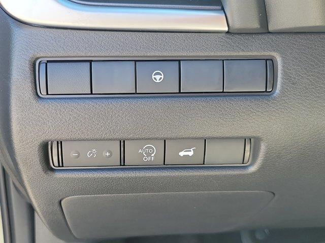 2026 Nissan Rogue 2026.5 FWD Dark Armor