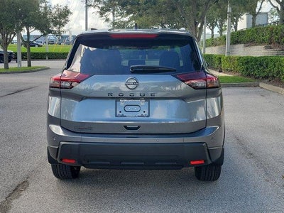 2026 Nissan Rogue 2026.5 FWD Dark Armor