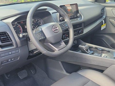 2026 Nissan Rogue 2026.5 FWD Dark Armor