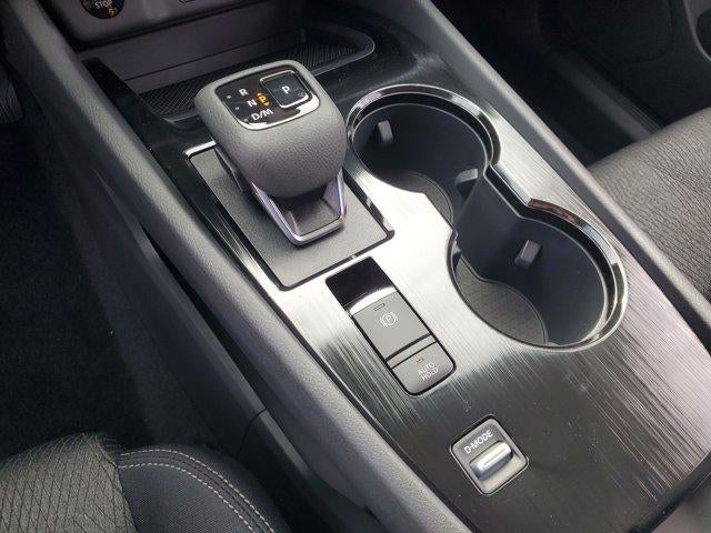 2026 Nissan Rogue FWD SV *Ltd Avail*