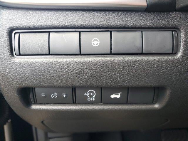 2026 Nissan Rogue FWD SV *Ltd Avail*