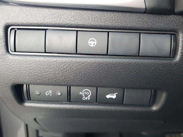 2026 Nissan Rogue 2026.5 FWD Dark Armor