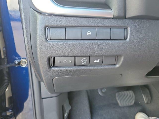2026 Nissan Rogue 2026.5 FWD Dark Armor