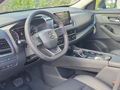 2026 Nissan Rogue 2026.5 FWD Dark Armor